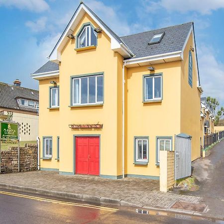 Dingle Marina Lodge Экстерьер фото