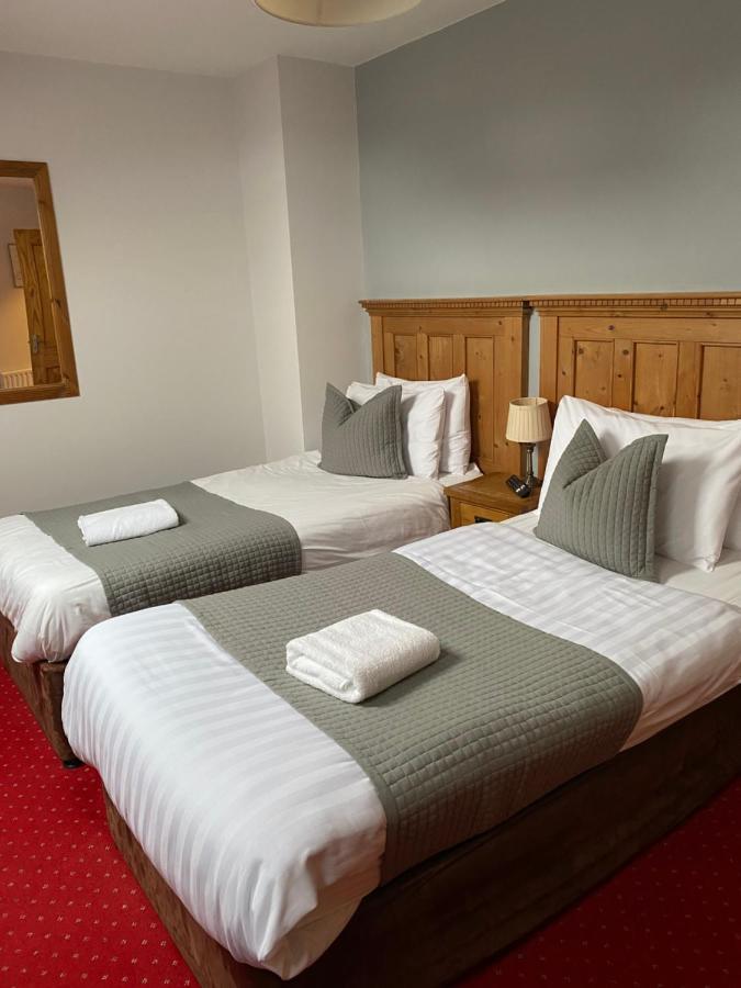 Dingle Marina Lodge Экстерьер фото