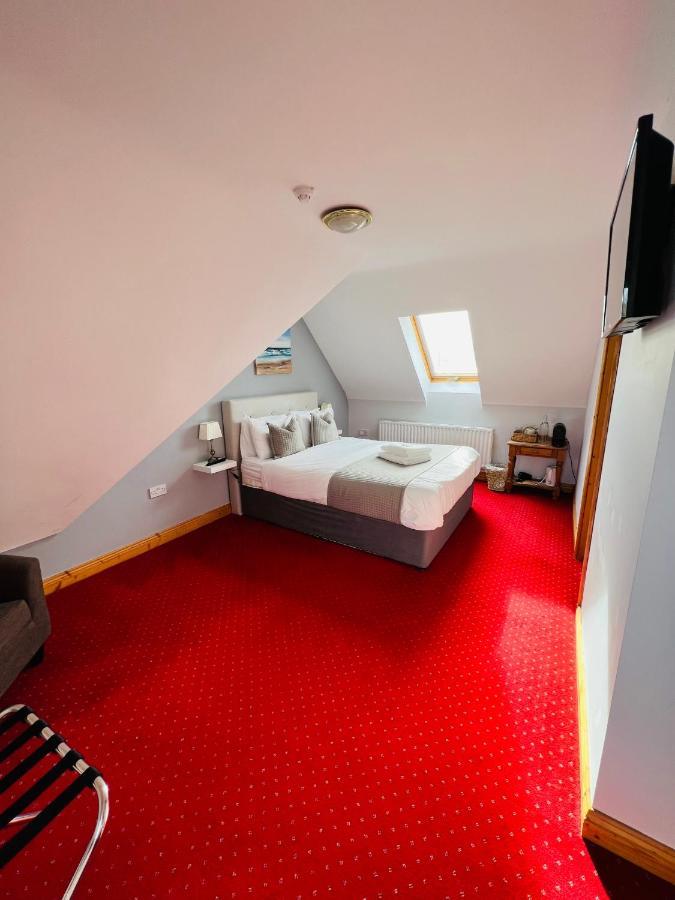 Dingle Marina Lodge Экстерьер фото