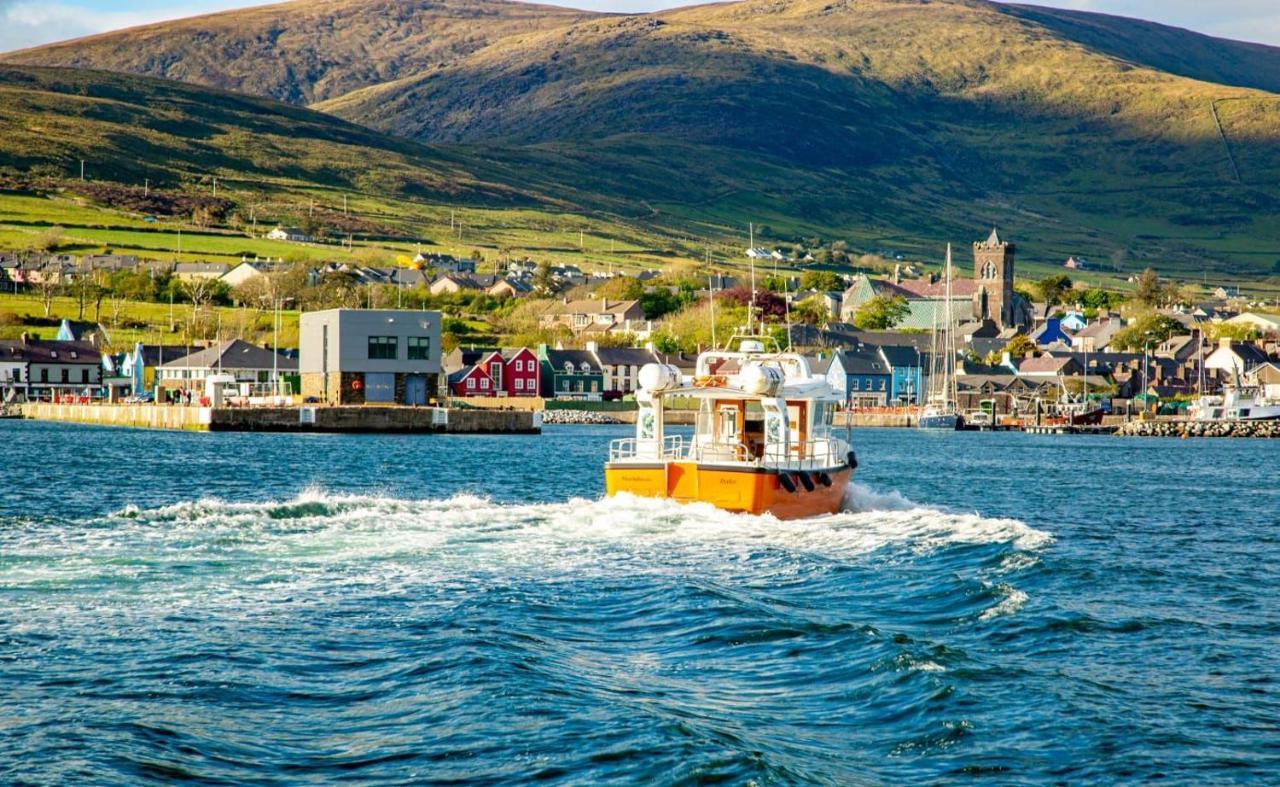 Dingle Marina Lodge Экстерьер фото