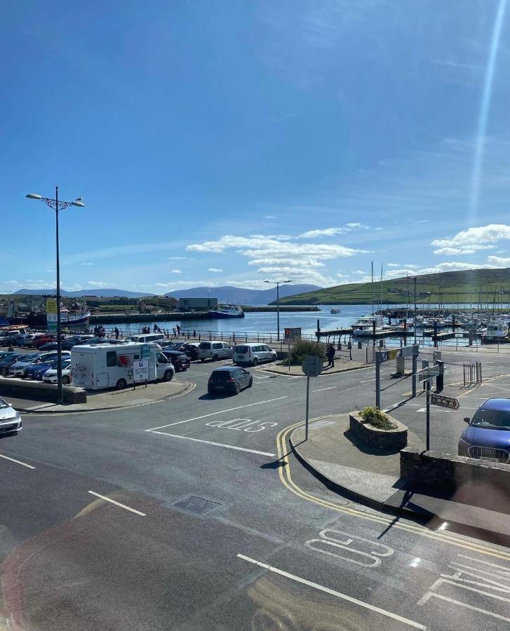 Dingle Marina Lodge Экстерьер фото